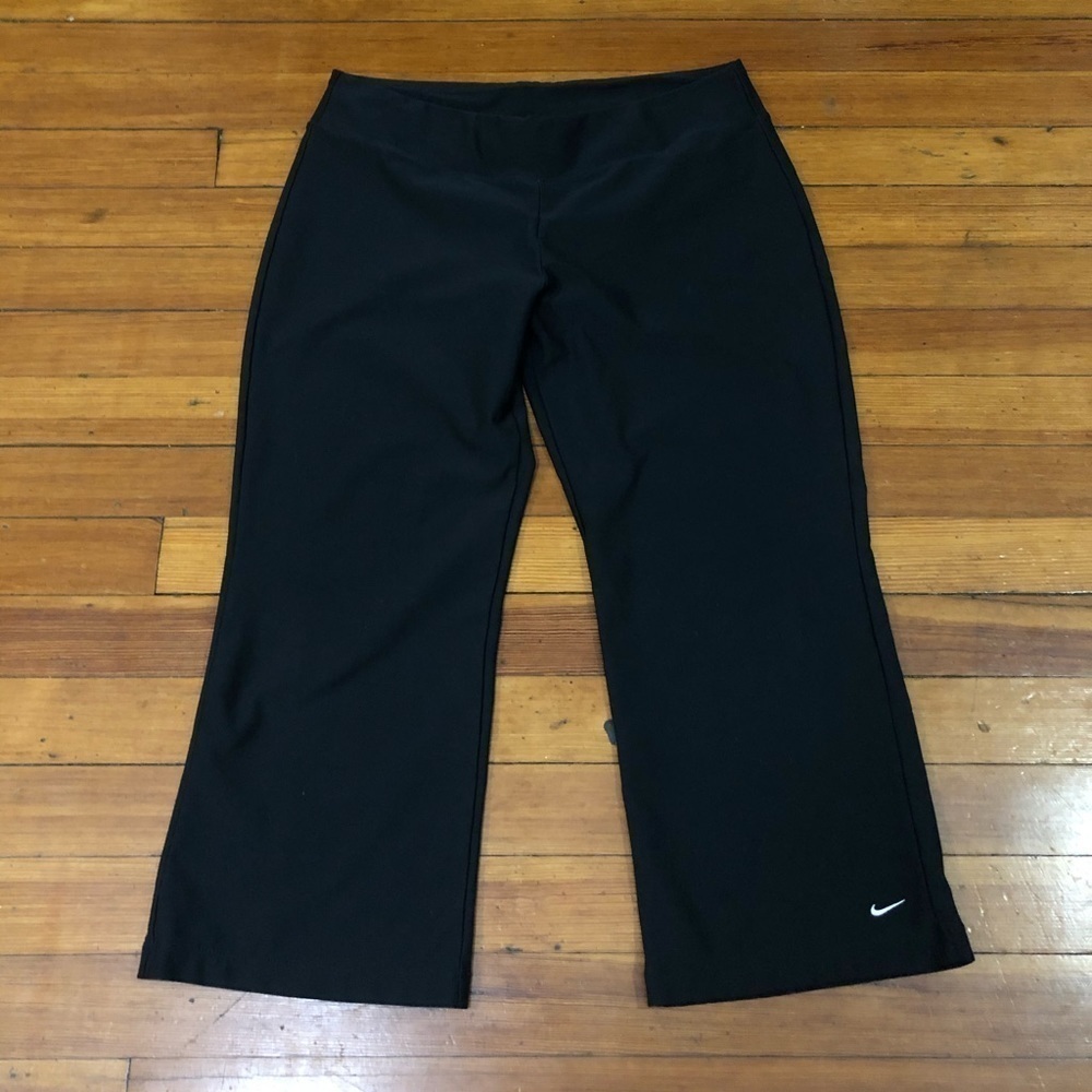 Nike Dri - Fit sweatpants size L( 12- 14 ) black.